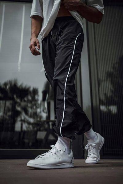 Мужские спортивные брюки oversize - черные 1000804000007 фото