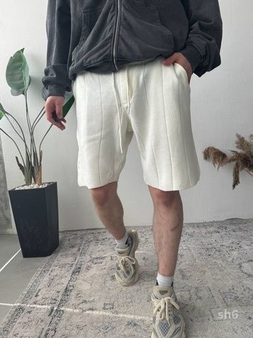 Чоловічі шорти oversize - бежеві sh6 фото